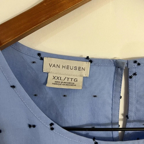 Van Heusen Light Blue Blouse Plus Size XXL Swiss Dot Keyhole on Backside of Neck - Picture 9 of 9
